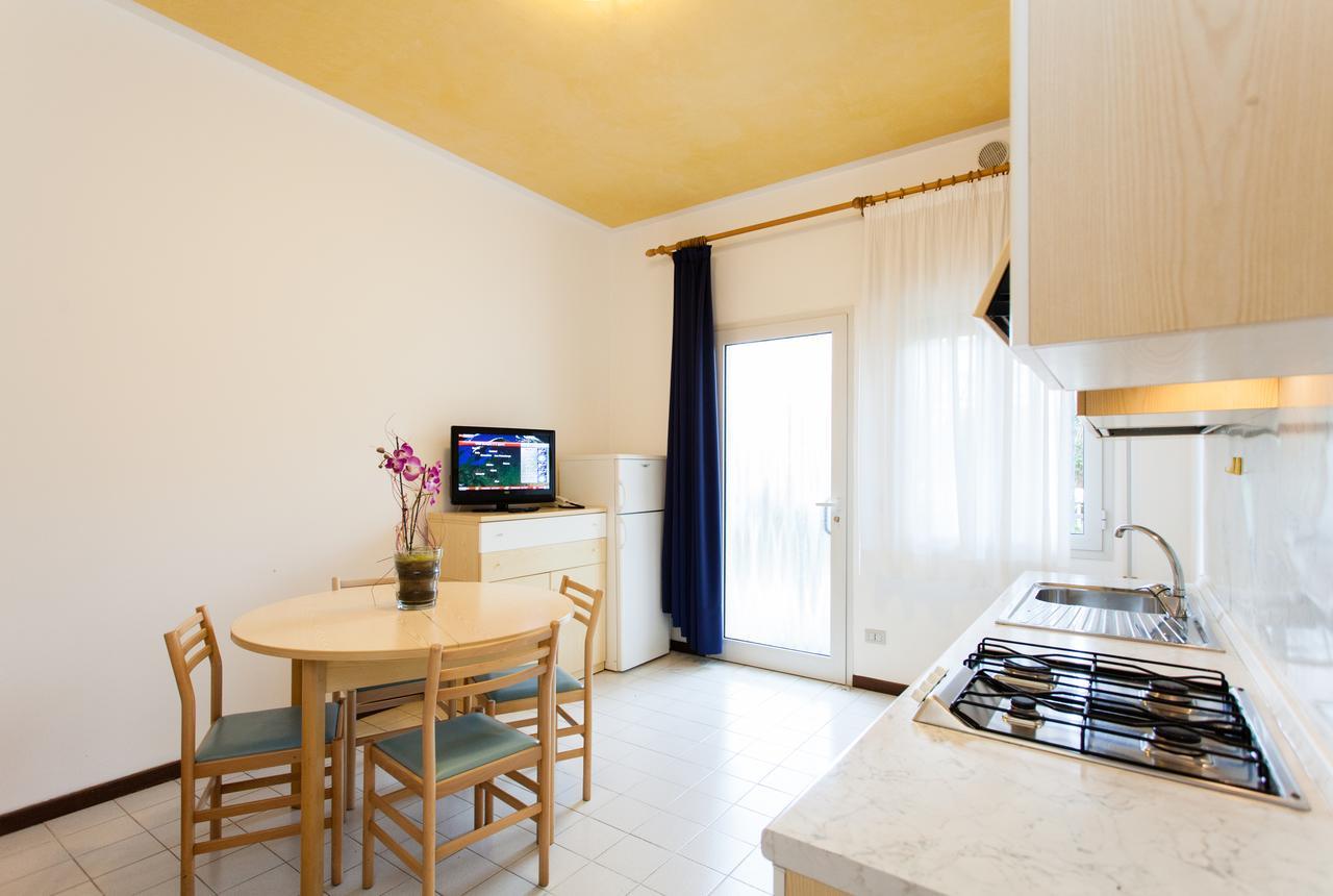 Residence Marina Lido di Jesolo Esterno foto
